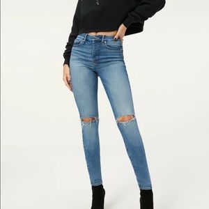 NWT: Good American Good Legs Skinny Jeans